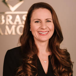 Lindsey Tavlin - Nebraska Diamond Chief Operations Officer and Certified Diamontologist by the Diamond Council of AmericaChief Operations Officer